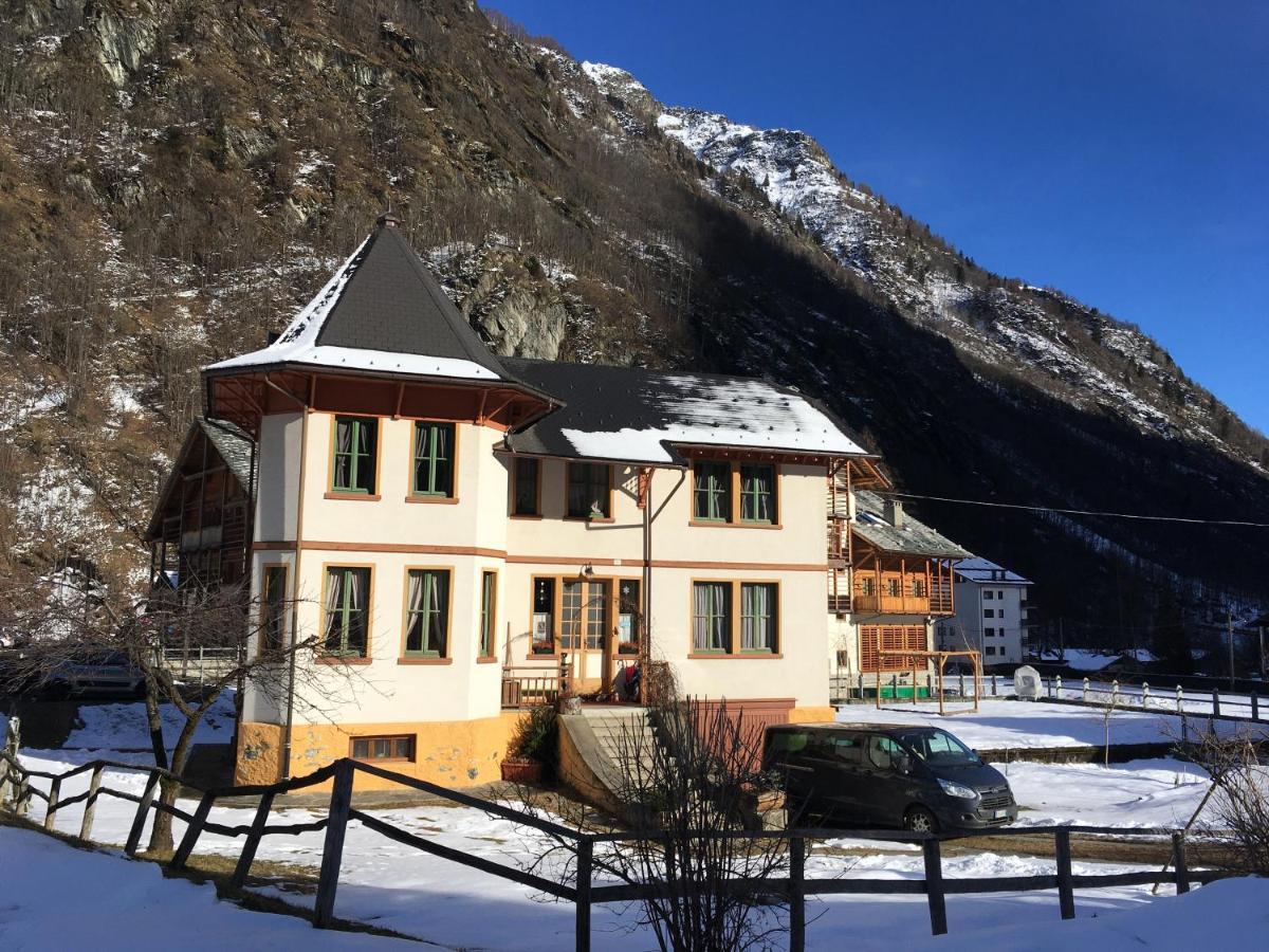 L'Aria Di Casa Bed and Breakfast Alagna Valsesia Eksteriør billede